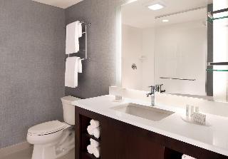 Residence Inn NYC The Bronx at Metro Center Atrium fotoÄŸrafÄ±