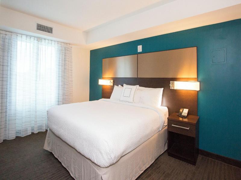 Residence Inn NYC The Bronx at Metro Center Atrium - Oda