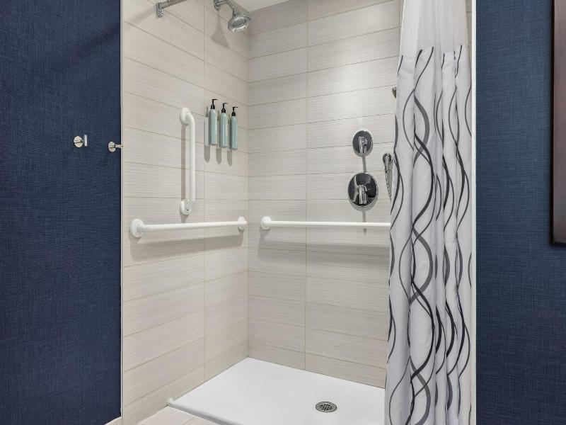Residence Inn NYC The Bronx at Metro Center Atrium - Oda