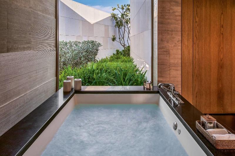 Bulgari Hotel & Resorts, Dubai - Oda