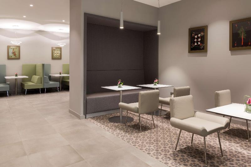 Hampton By Hilton Rome East - Restoran