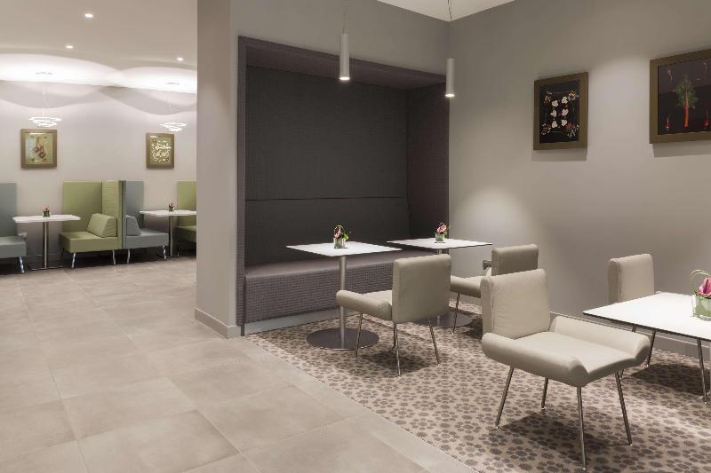 Hampton By Hilton Rome East - Restoran