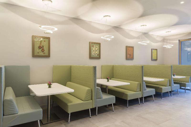 Hampton By Hilton Rome East - Restoran