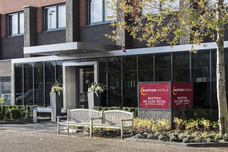 Bastion Hotel Amsterdam Airport - Genel