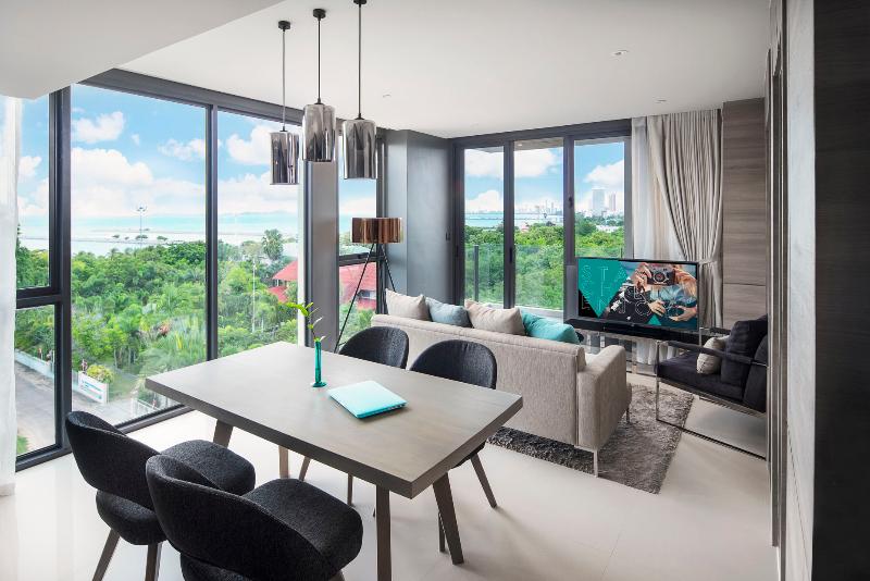 Seaphere Pattaya Hotel - Oda