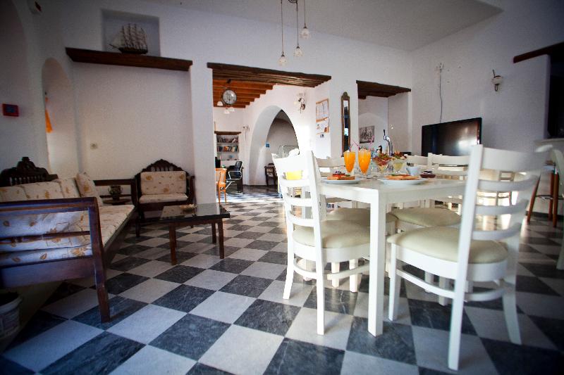 Naxian Queen Luxury Villas & Suites - Bar
