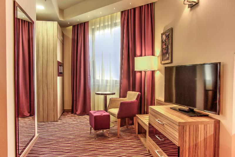 Holiday Inn Plovdiv - Oda