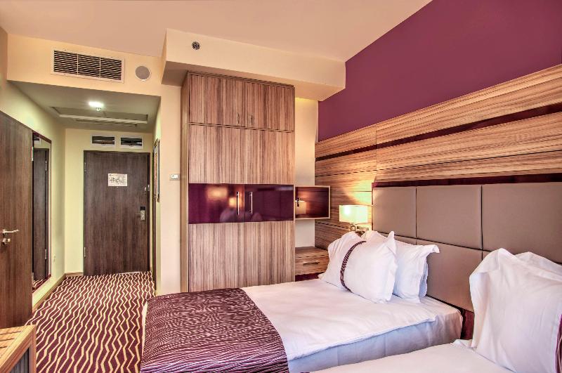 Holiday Inn Plovdiv - Oda