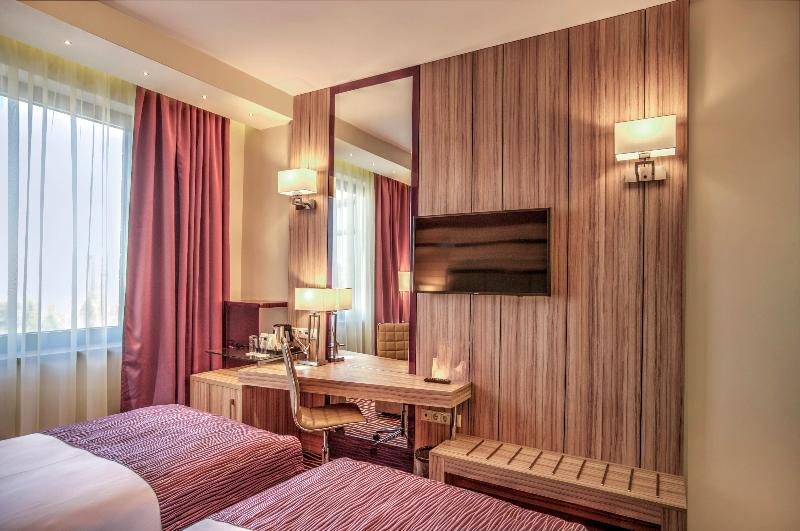 Holiday Inn Plovdiv - Oda