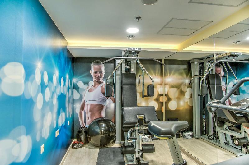 Holiday Inn Plovdiv - Havuz