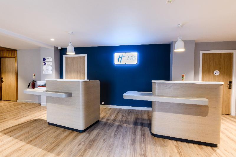 Holiday Inn Express Wigan - Genel