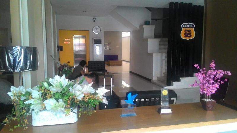 SWK 95 Hotel Surabaya - Lobi