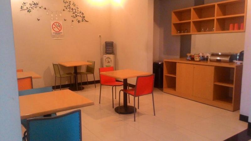 SWK 95 Hotel Surabaya - Restoran