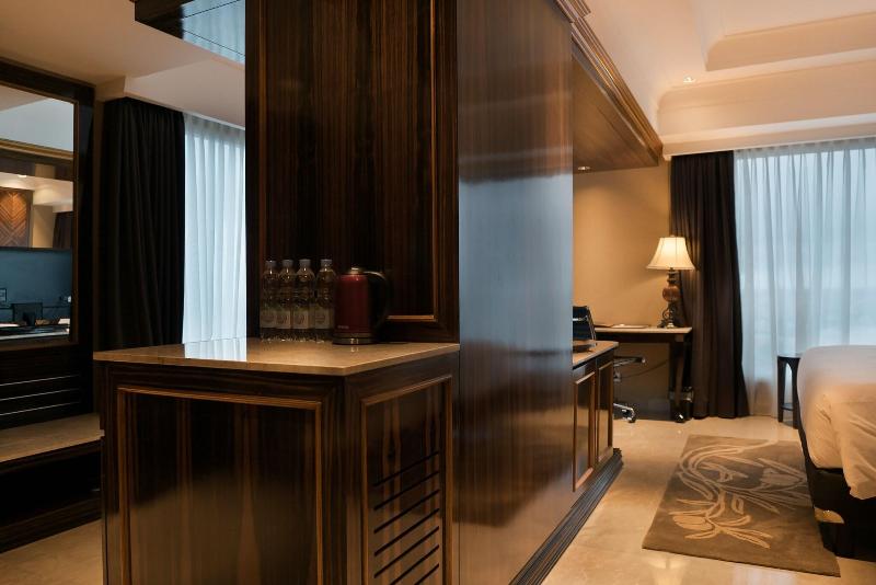 Myko Hotel and Convention Center Makassa - Oda