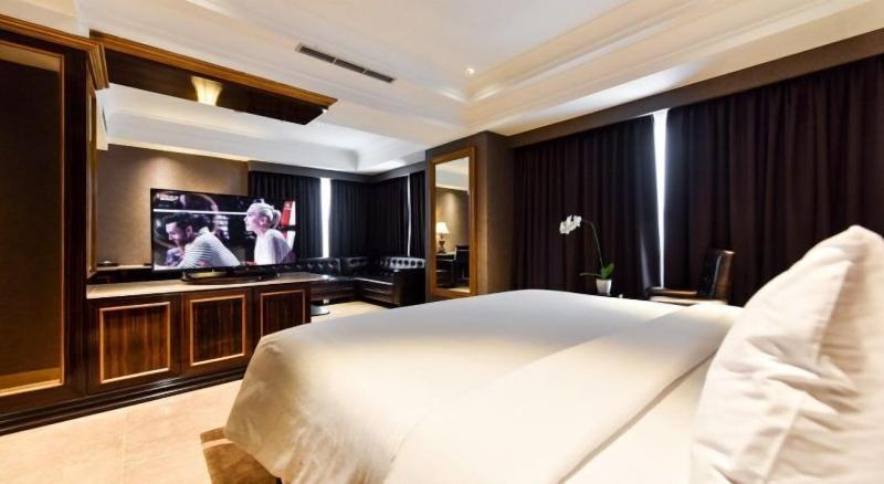 Myko Hotel and Convention Center Makassa - Oda