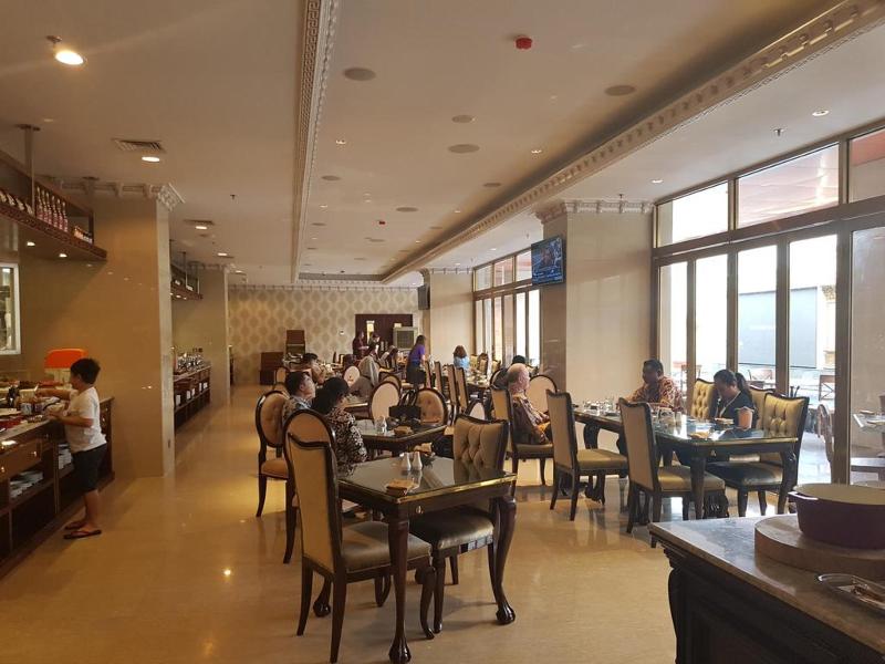 Myko Hotel and Convention Center Makassa - Restoran