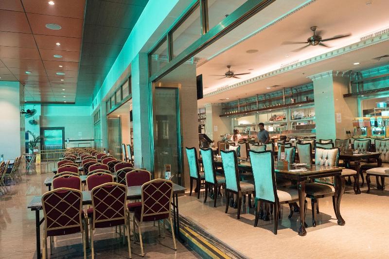 Myko Hotel and Convention Center Makassa - Restoran