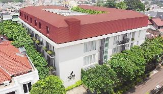 Dwijaya House of Pakubuwono otel fotoğrafı