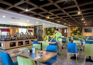 Hotel Dafam Pacific Caesar Surabaya fotoÄŸrafÄ±