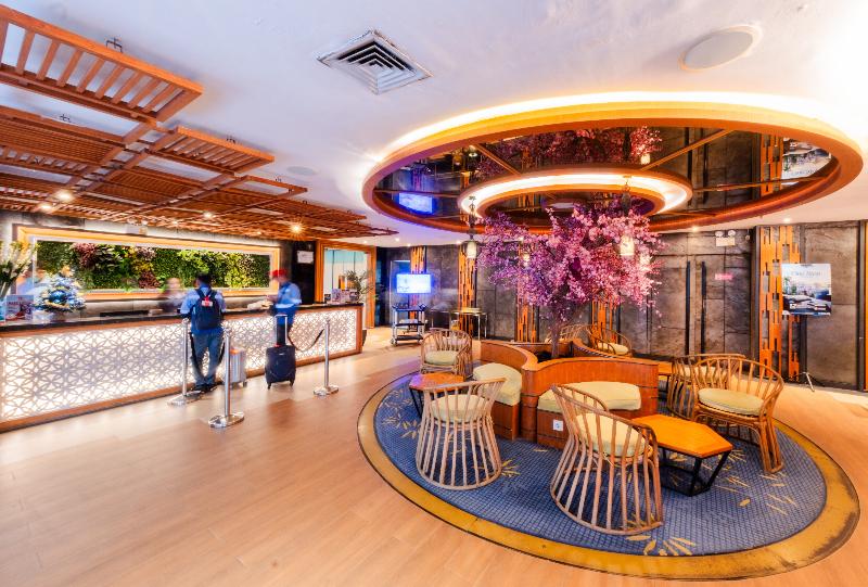 Astara Hotel Balikpapan - Lobi