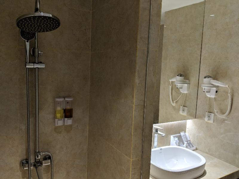 Astara Hotel Balikpapan - Oda