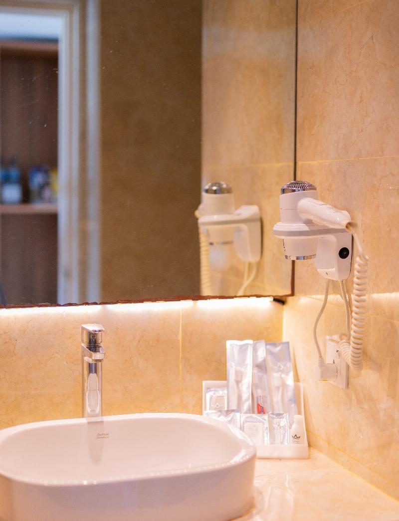 Astara Hotel Balikpapan - Oda