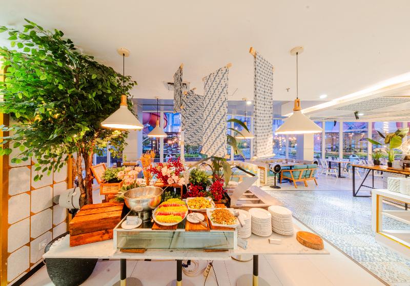 Astara Hotel Balikpapan - Restoran