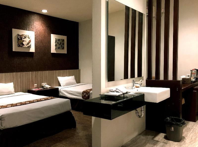 Sinar 1 Hotel - Genel