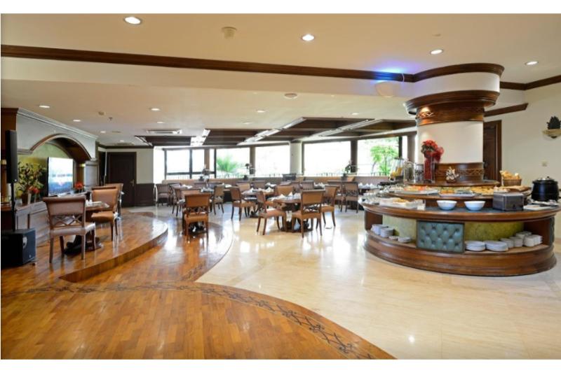 Midtown Residence Simatupang Jakarta - Restoran