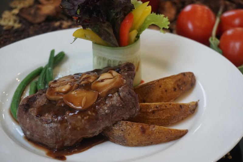 Grand Keisha Yogyakarta - Restoran