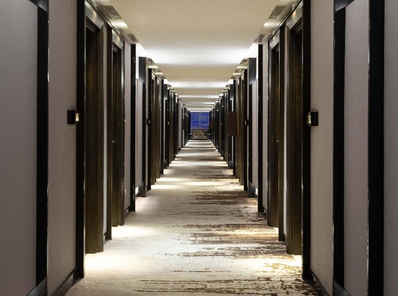 GRAMM HOTEL by Ambarrukmo - Lobi