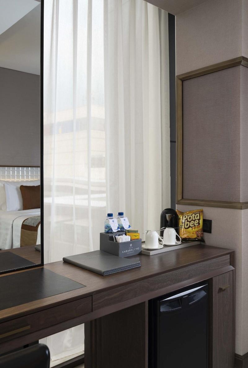 GRAMM HOTEL by Ambarrukmo - Oda