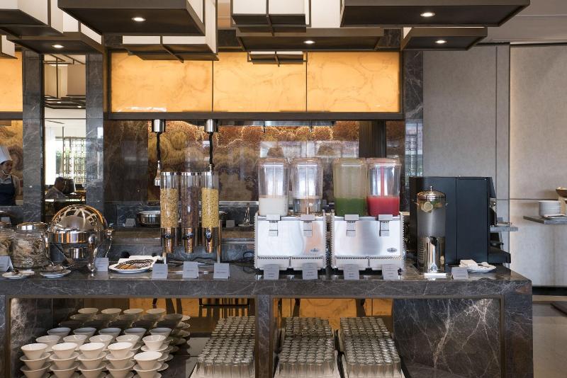 GRAMM HOTEL by Ambarrukmo - Restoran