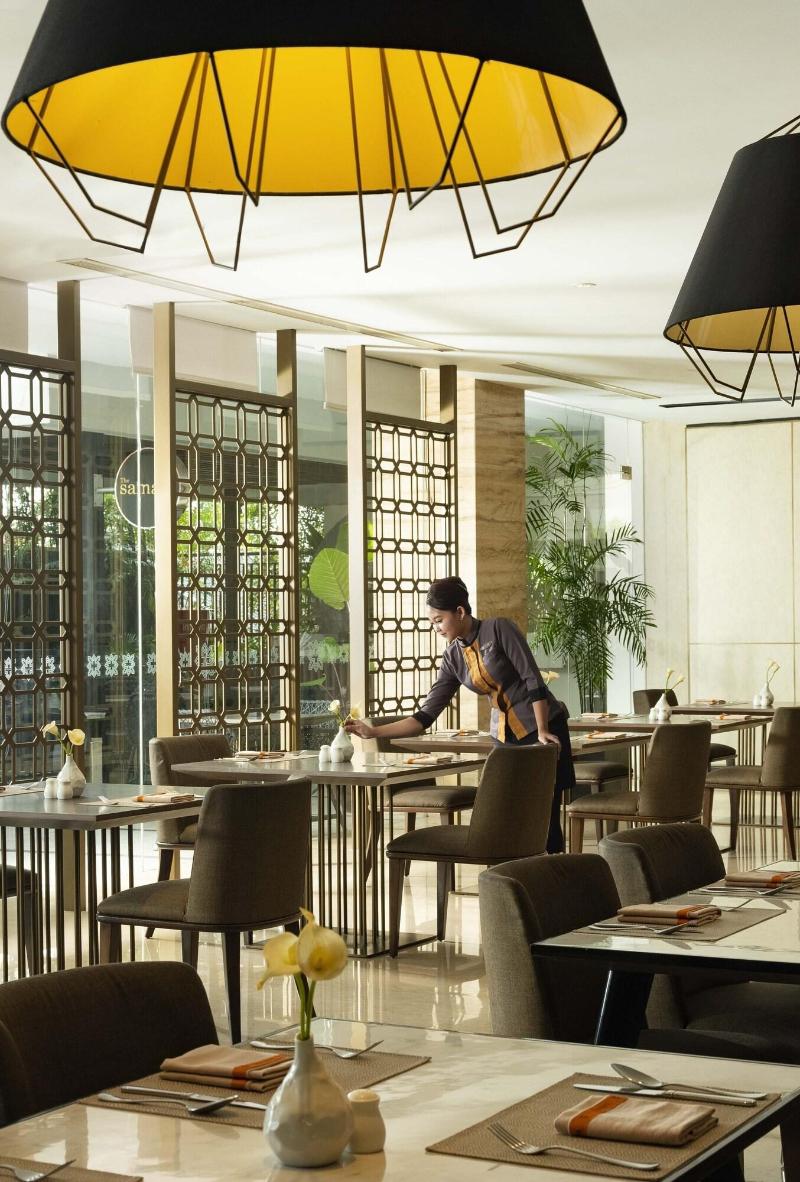 GRAMM HOTEL by Ambarrukmo - Restoran