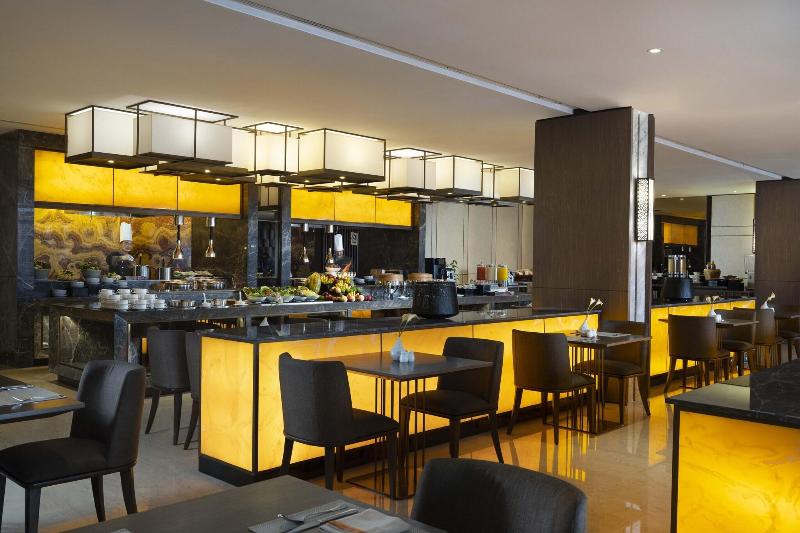GRAMM HOTEL by Ambarrukmo - Restoran