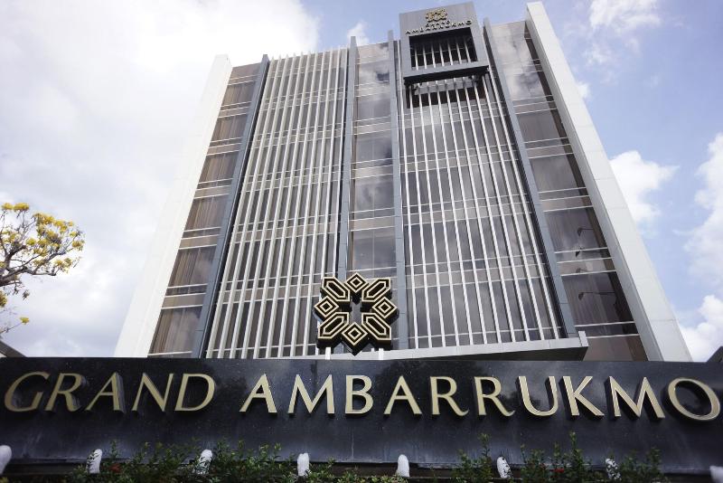GRAMM HOTEL by Ambarrukmo - Teras