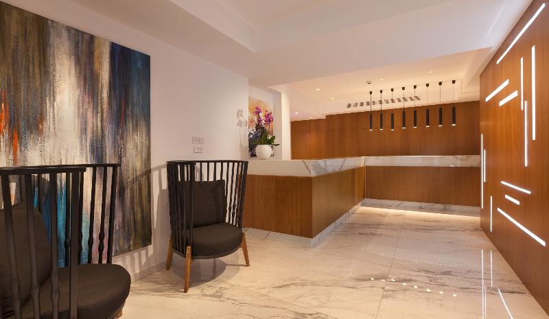 The Blue Ivy Hotel And Suites - Lobi