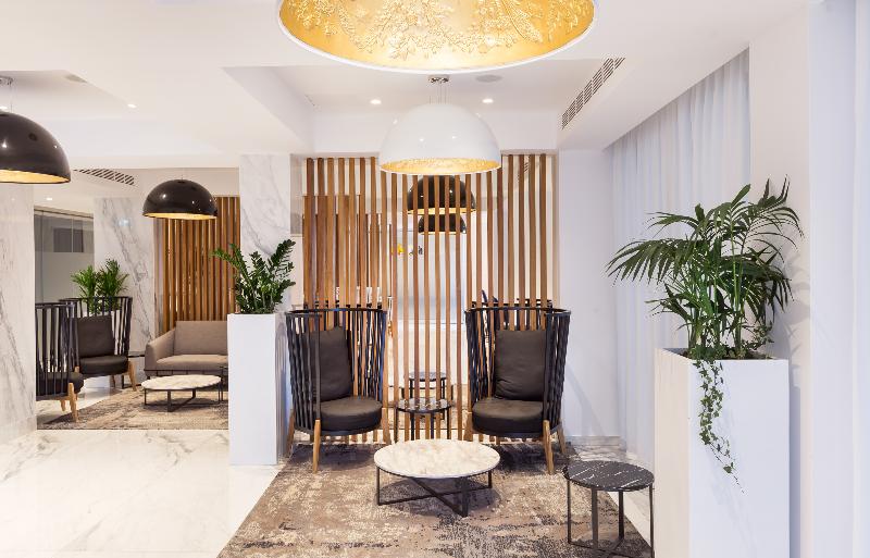 The Blue Ivy Hotel And Suites - Lobi