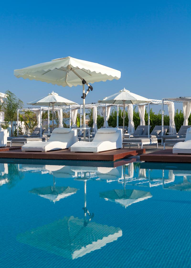 The Blue Ivy Hotel And Suites - Havuz