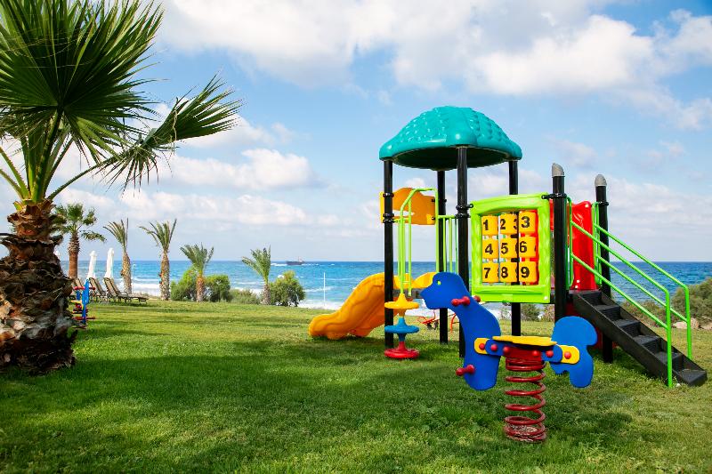 Louis Paphos Breeze - Aktivite