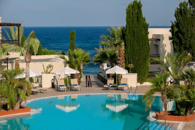 Louis Paphos Breeze - Genel