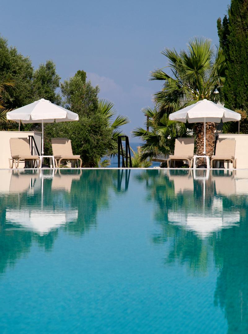 Louis Paphos Breeze - Havuz