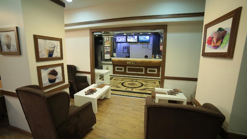 Black Pearl Hotel - Lobi