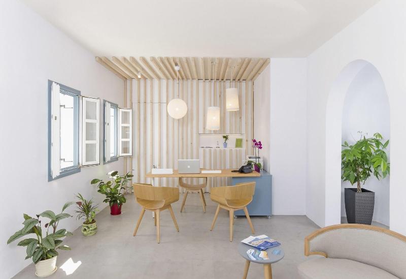 Chrysalis Boutique Hotel - Lobi