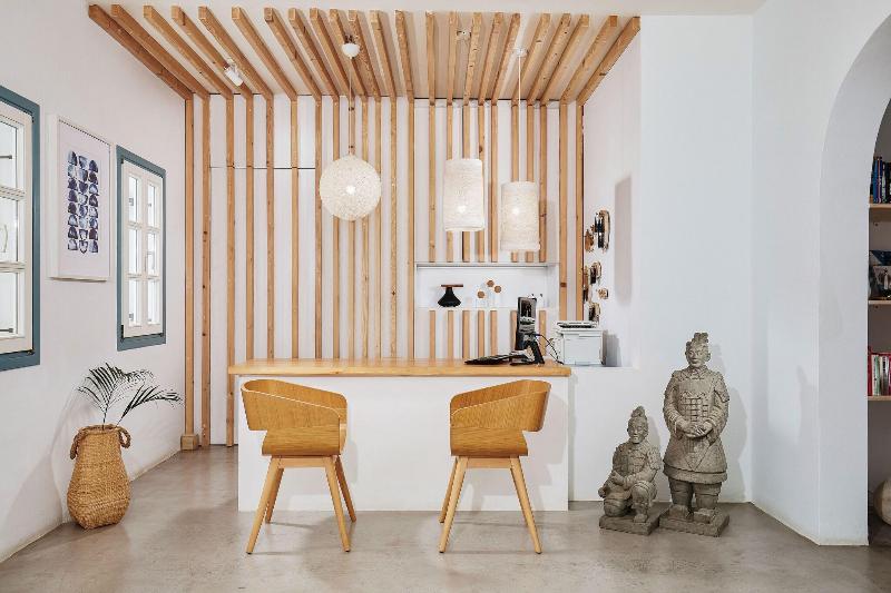 Chrysalis Boutique Hotel - Lobi