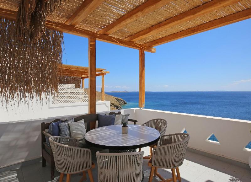 Chrysalis Boutique Hotel - Genel