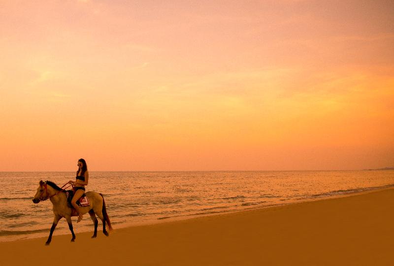 Baba Beach Club Hotel Hua Hin by Sri Panwa - Havuz