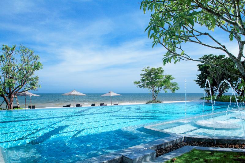 Baba Beach Club Hotel Hua Hin by Sri Panwa - Havuz