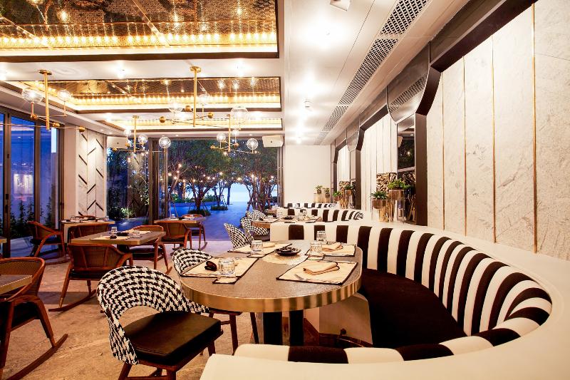 Baba Beach Club Hotel Hua Hin by Sri Panwa - Restoran