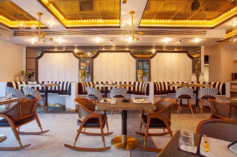 Baba Beach Club Hotel Hua Hin by Sri Panwa - Restoran